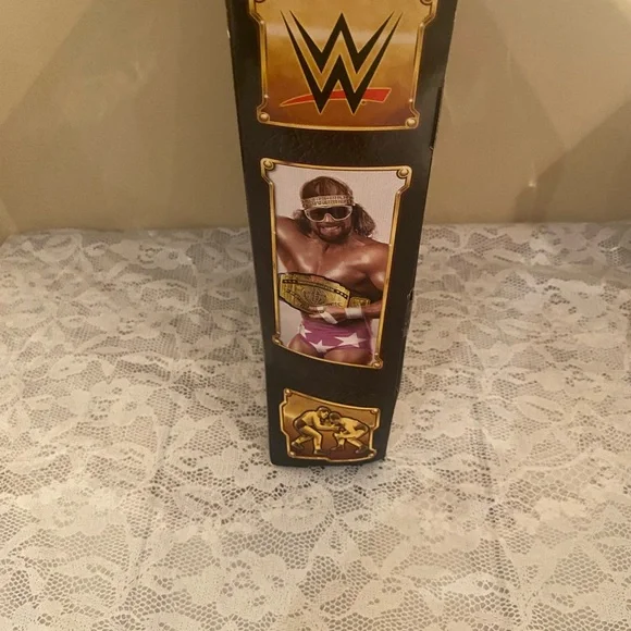 WWE Defining Moments Elite “Macho Man” Randy Savage (Wrestlemania III) Figure - Picture 5 of 8